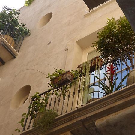 Appartamento In Palazzo Lampedusa Palermo Buitenkant foto