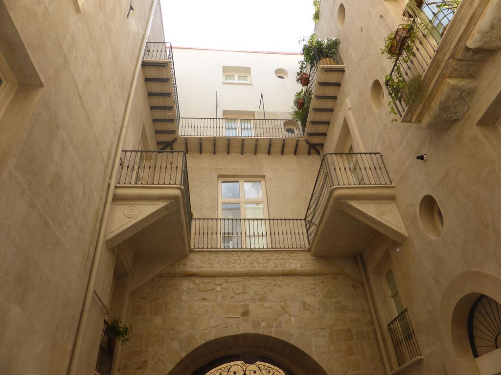 Appartamento In Palazzo Lampedusa Palermo Buitenkant foto