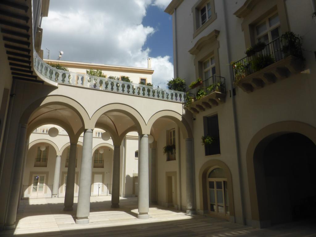 Appartamento In Palazzo Lampedusa Palermo Buitenkant foto