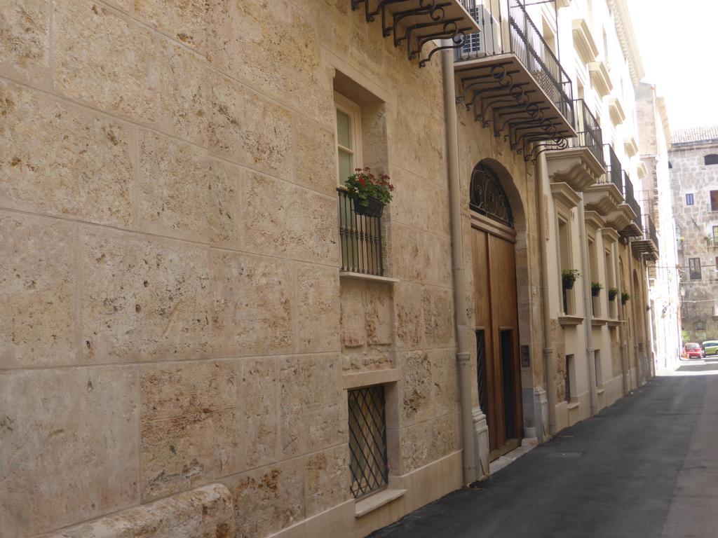 Appartamento In Palazzo Lampedusa Palermo Buitenkant foto