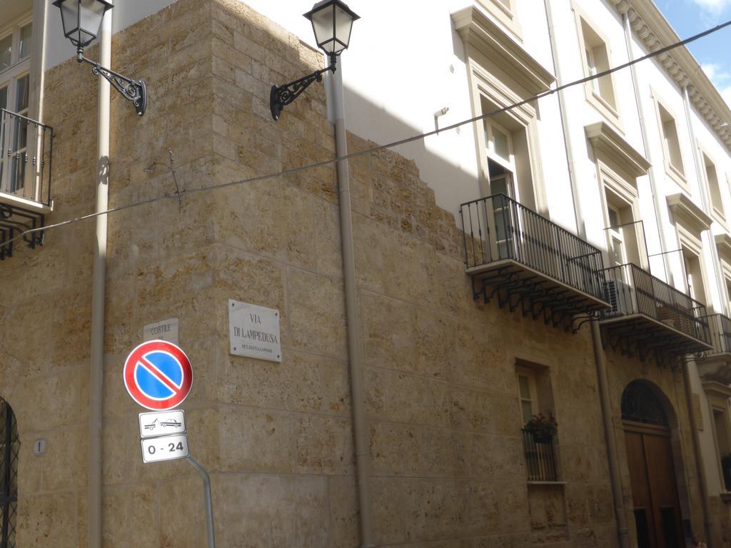 Appartamento In Palazzo Lampedusa Palermo Buitenkant foto